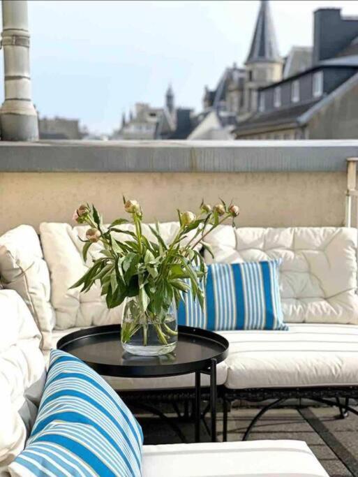 Apartamento Charming Penthouse In The City Center Luxemburgo Exterior foto